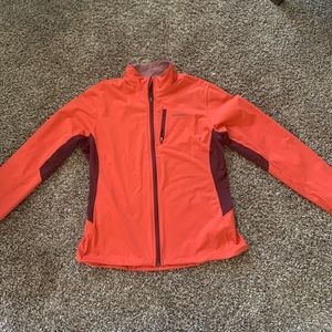 Women’s Patagonia lightweight jacket